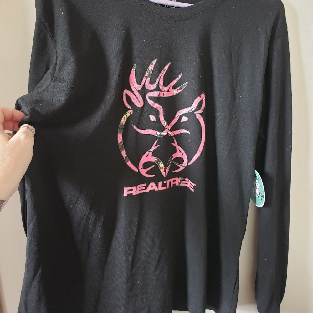 Real tree long sleeve